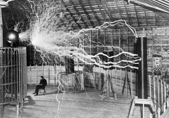 Nikola Tesla with his equipment, 1901